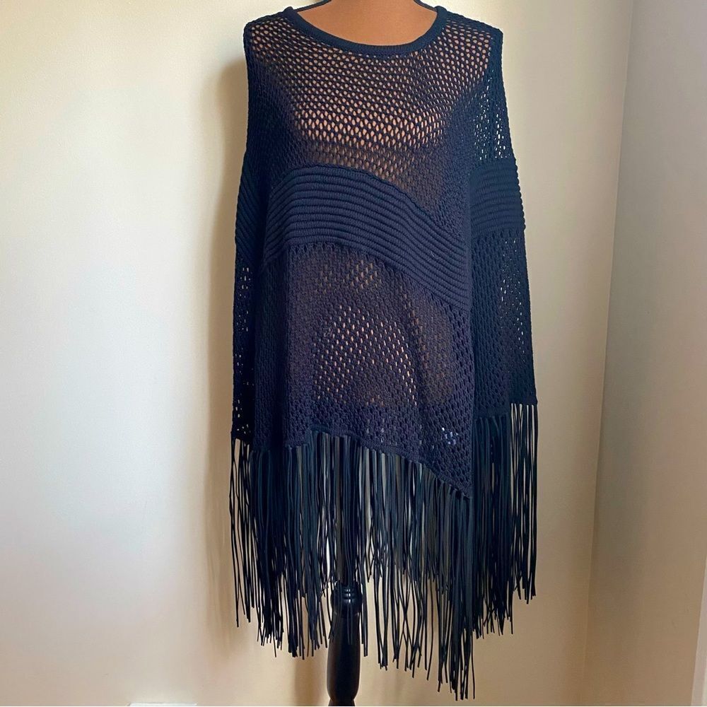 PH5‎ Black Cotton Crochet Open Weave Poncho with Faux Leather Fringe XS/S NWT
